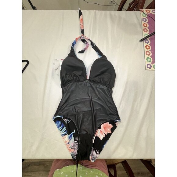 DKNY Ladies Halter Shirred Swimsuit Size XLarge Tummy Control New With Tags NWT - Picture 9 of 11